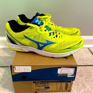 Men’s Mizuno Running Shoes